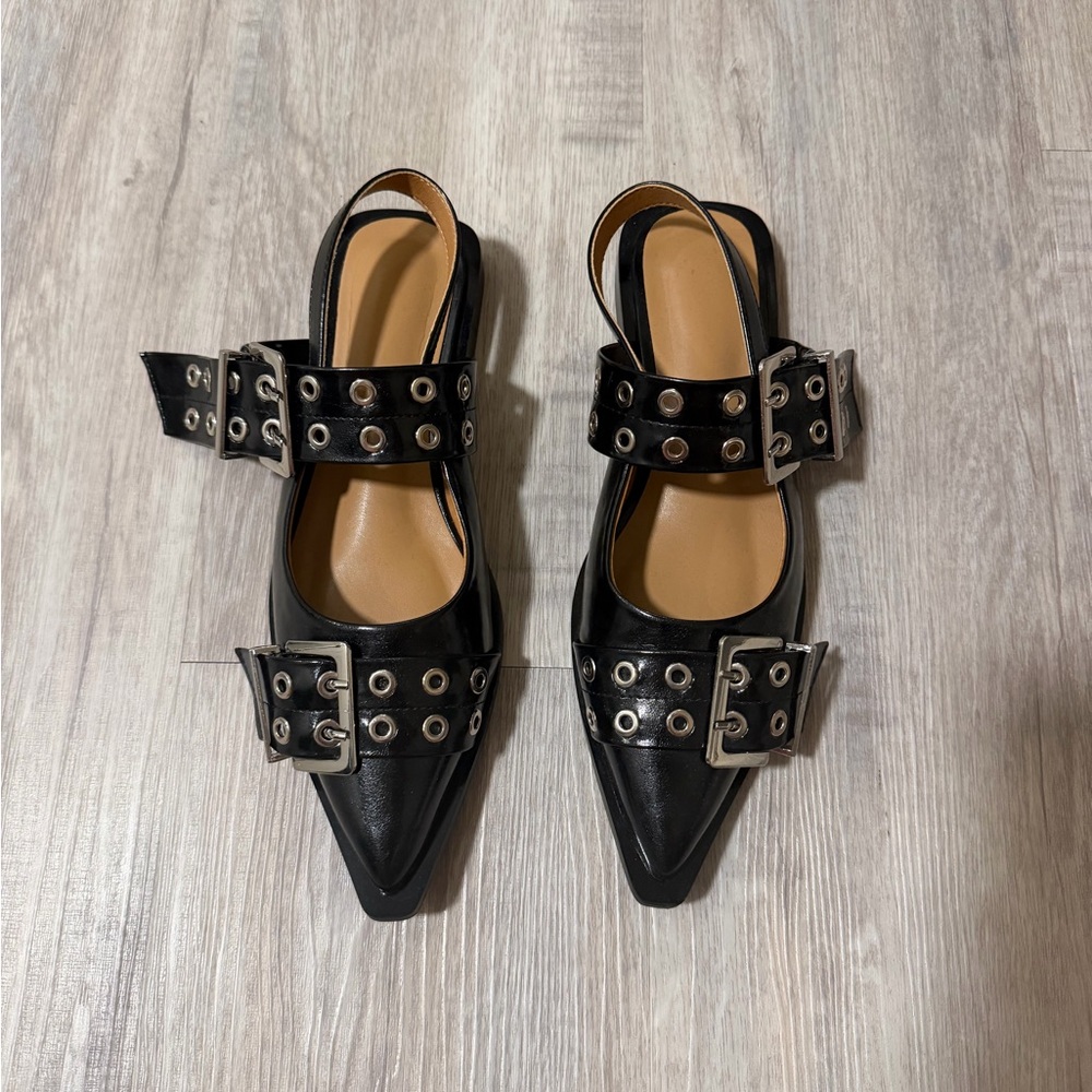 Black Buckle Strap Women's Shoes